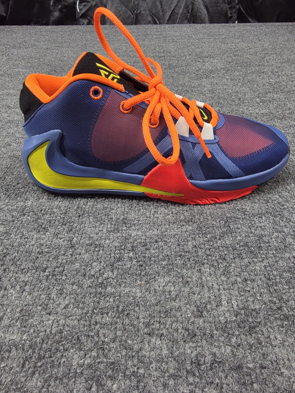 Nike Zoom Freak 1 Kids 6.5Y Multicolor Colorblock Basketball Low Top CU1486-800